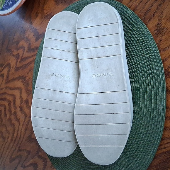 Vince Black Suede Streetwear Skater Slip On Sneakers Size 7.5 - Picture 8 of 9